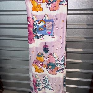 Care Bears Christmas Cozy Blanket - Pink and Purple